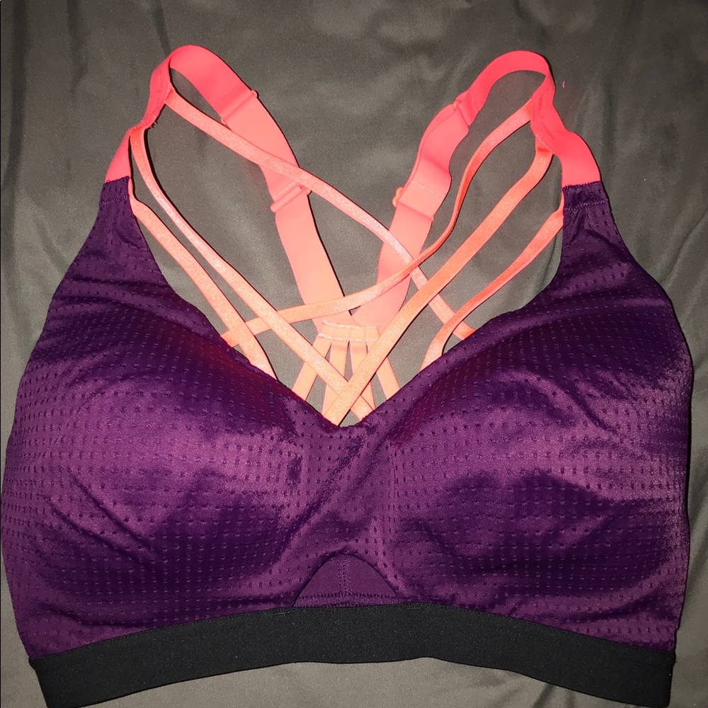 Victoria Secret VSX Sport Bra LightWeight 32DD